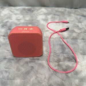 Sonix Pink Bluetooth speaker